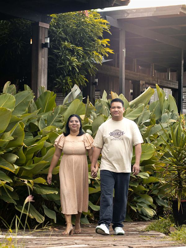 Darelle and Jennifer prenup photo 10